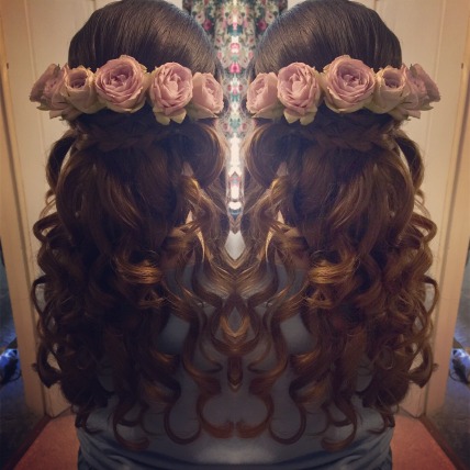 Bridesmaid curls
